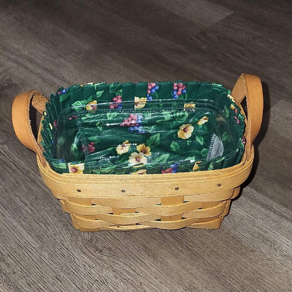 Longaberger 1997 Lavender Booking Basket